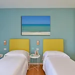 Luxury Joy In 3*