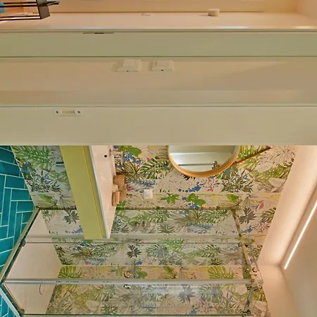 Bed & Breakfast Luxury Joy In 3*