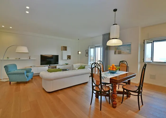 Luxury Joy In فندق مبيت وإفطار