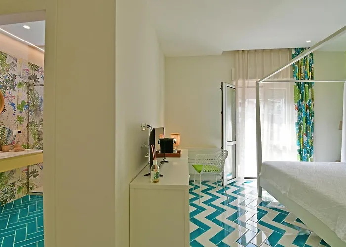 Luxury Joy In فندق مبيت وإفطار 3*