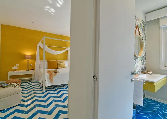 Luxury Joy In Bed & Breakfast