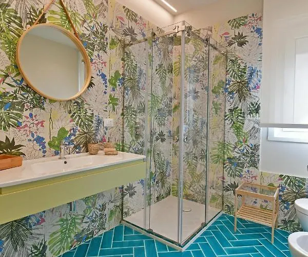 Luxury Joy In לינה וארוחת בוקר 3*